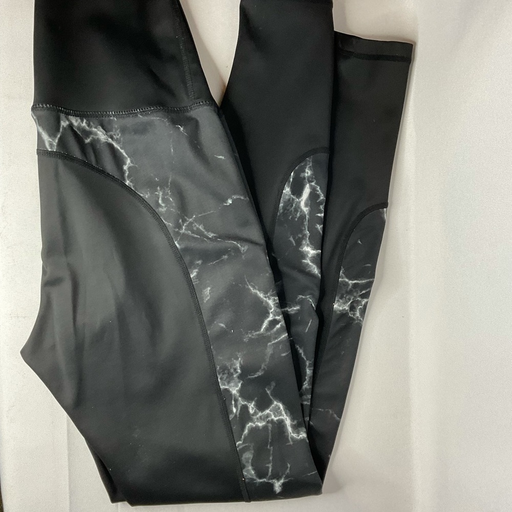 BuffBunny Marble leggings